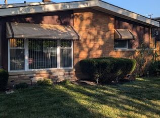 9301 S Wallace St, Chicago, IL 60620