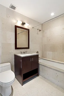 Rented by Nest Seekers International | media 25