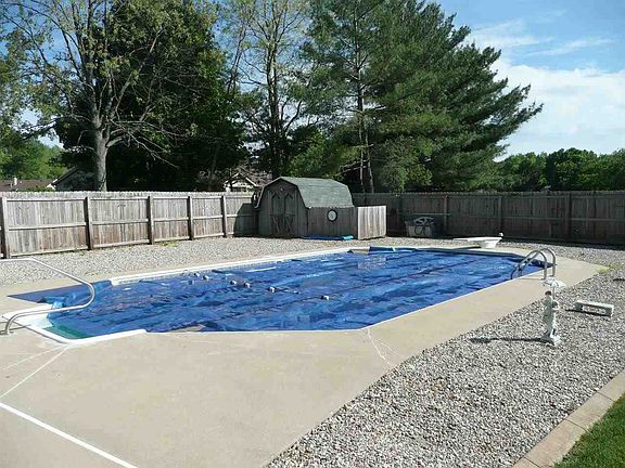 4th image of 1926 Somersworth Dr