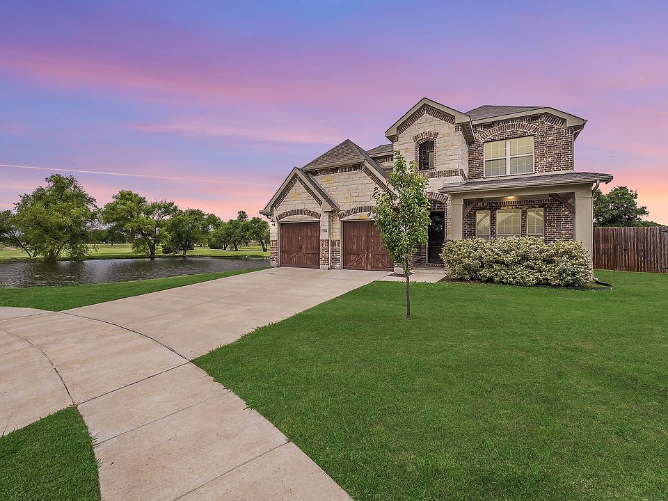 1st image of 2304 Llano Dr