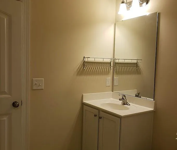 4136 Strendal Dr — Photo 11