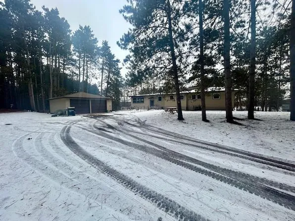 917 Sunrise Beach Dr, Amery, WI 54001