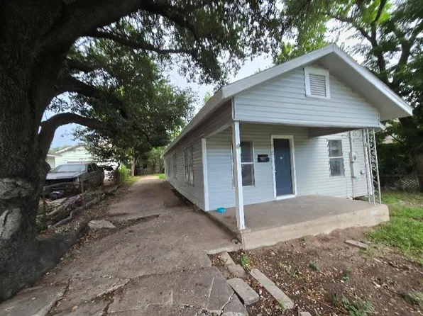 1105 1st St, Galena Park, TX 77547
