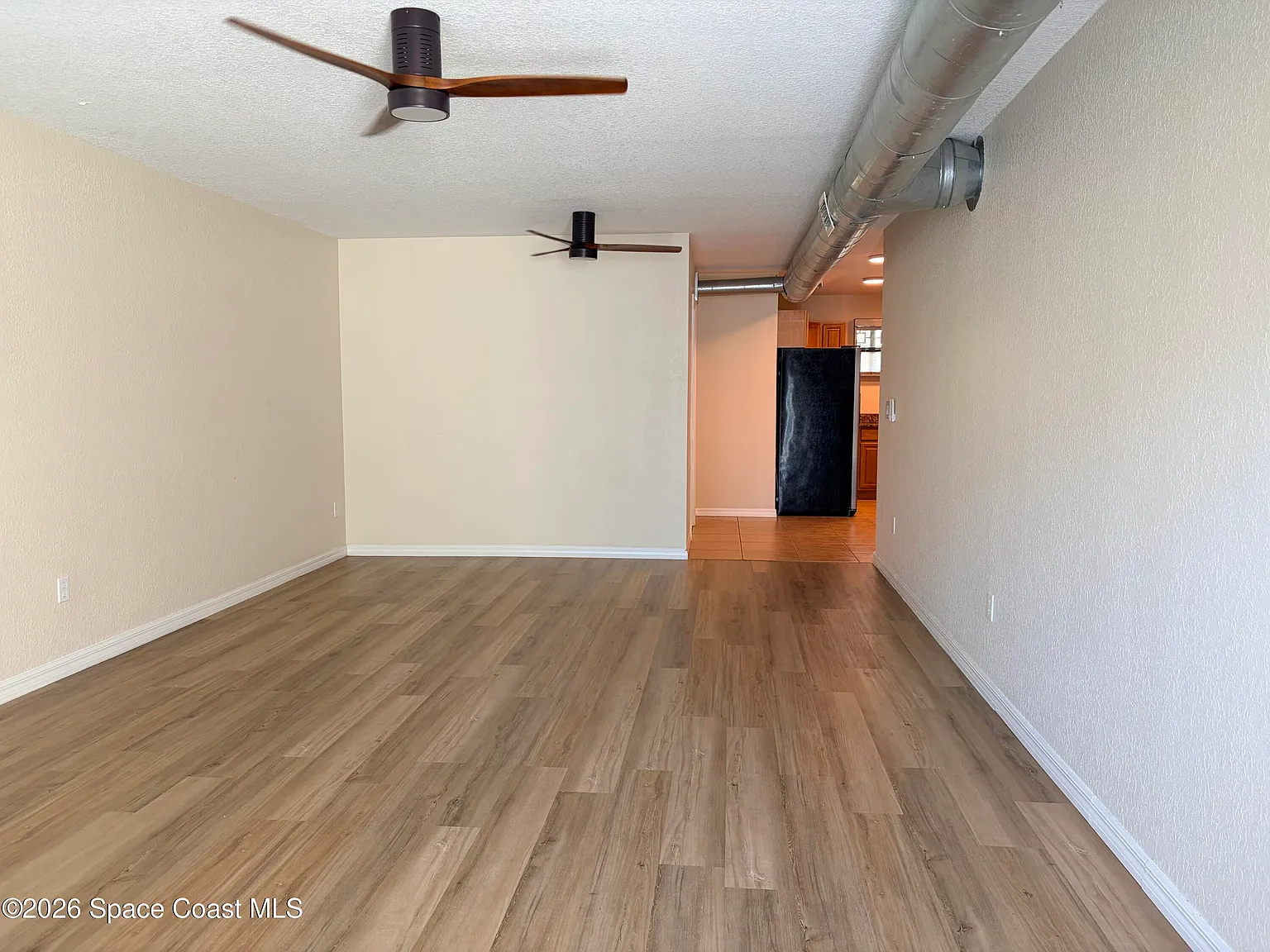 2 bed, 1.0 bath, 948 sqft, $1,775 — Photo 2