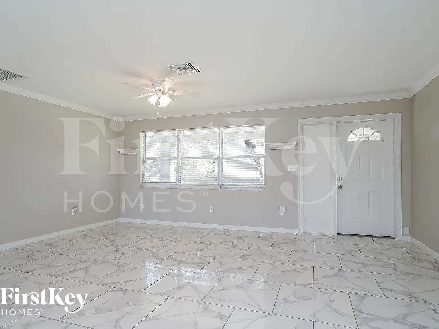 3 bed, 2.0 bath, 1517 sqft, $1,690 — Photo 3