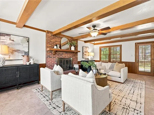 413 Hollinswood Ave, Winston Salem, NC 27103