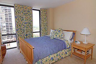4th image of 1660 N La Salle St #1102