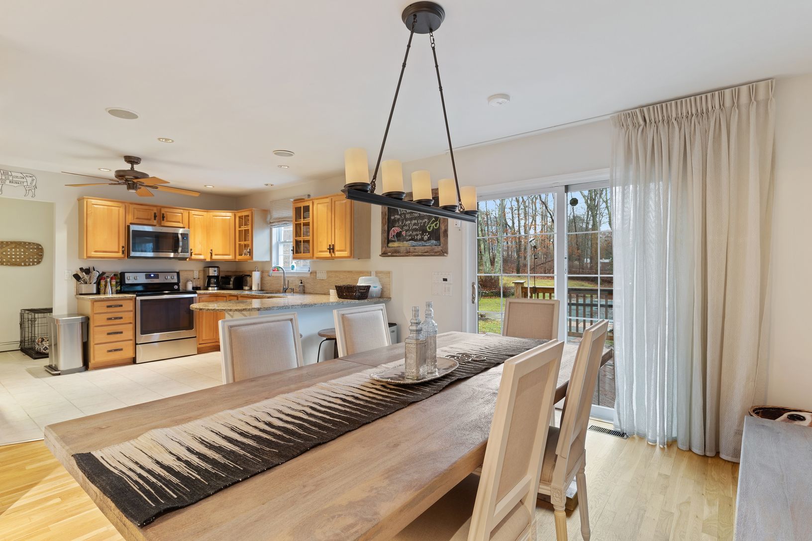  OPEN DINING - KITCHEN AREA