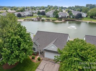 340 Royal Park Dr, Zeeland, MI 49464