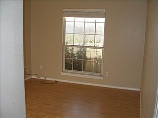 4th image of 1207 N 47th Ln