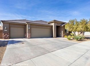 1413 Manchester Ln, Mesquite, NV 89027