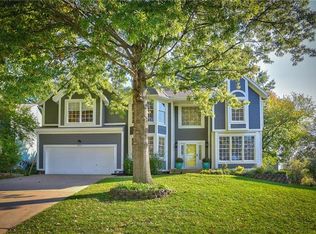 5311 Oakview St, Shawnee, KS 66216