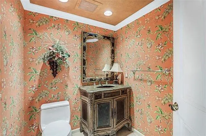 1060 Borghese Ln #1401 — Photo 30