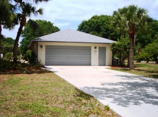 120 McCall Meadows Dr, Englewood, FL 34223