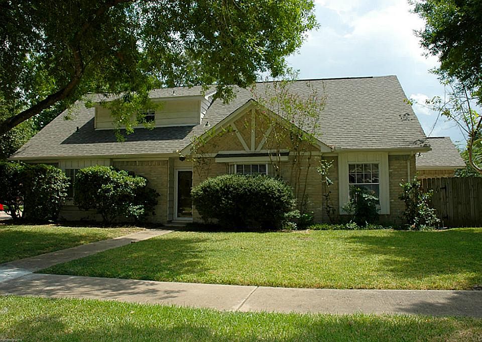 1st image of 1430 Pinecroft Dr