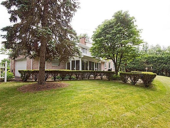 4th image of 236 White Oak Dr