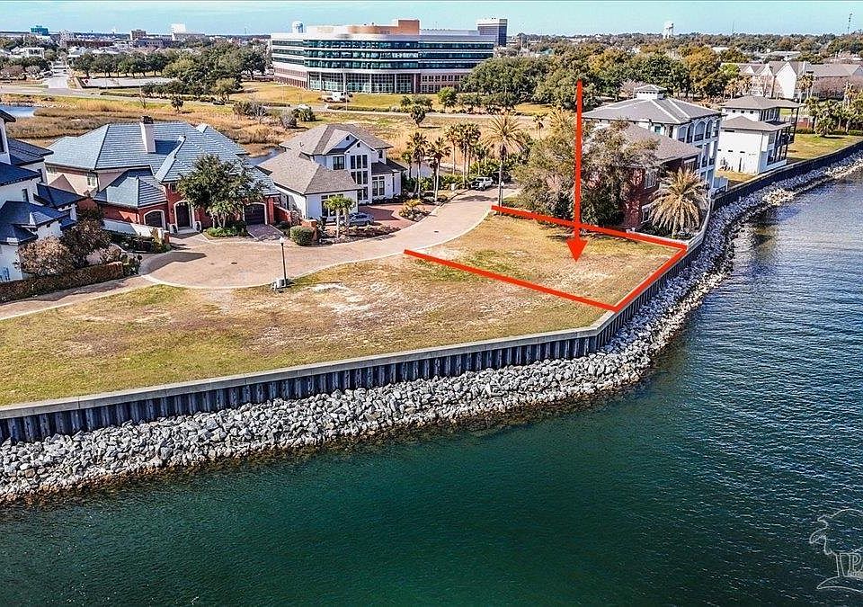 1st image of 16 Wharf Ave