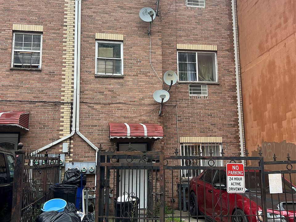 1st image of 877 Elsmere Place