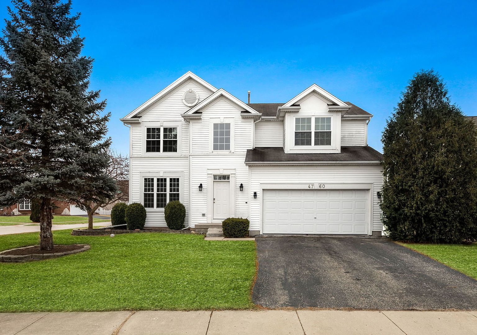4760 Highwood Ln, Lake In The Hills, IL 60156 | Zillow