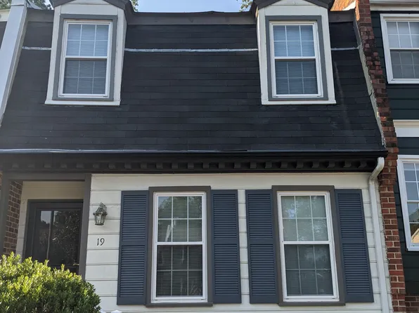 19 Ashinghurst Rd, Henrico, VA 23238