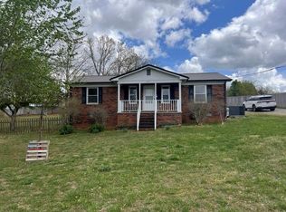 2125 Amber Meadows Rd, Cookeville, TN 38506