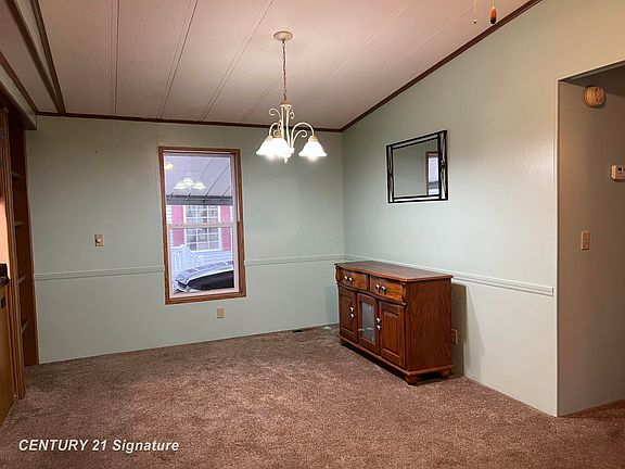 5th image of 538 Park View Rd