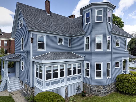 5th image of 76 Beacon Street