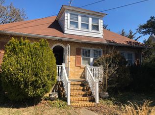 963 Leonardville Rd, Atlantic Highlands, NJ 07716