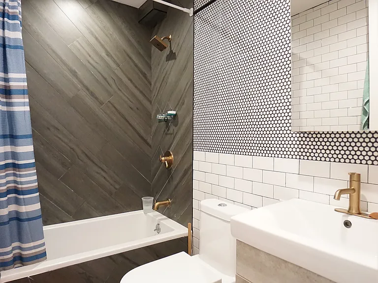 1160 Rogers Ave #3F — Photo 14