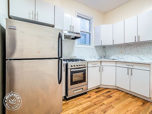 1st image of 420 Bleecker St APT 1R