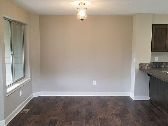 3rd image of 784 Fox St #2288