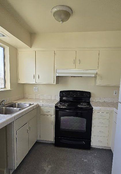 1st image of 4240 E Clay Ave #4