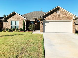 8609 Gracie Ln, Fort Smith, AR 72916