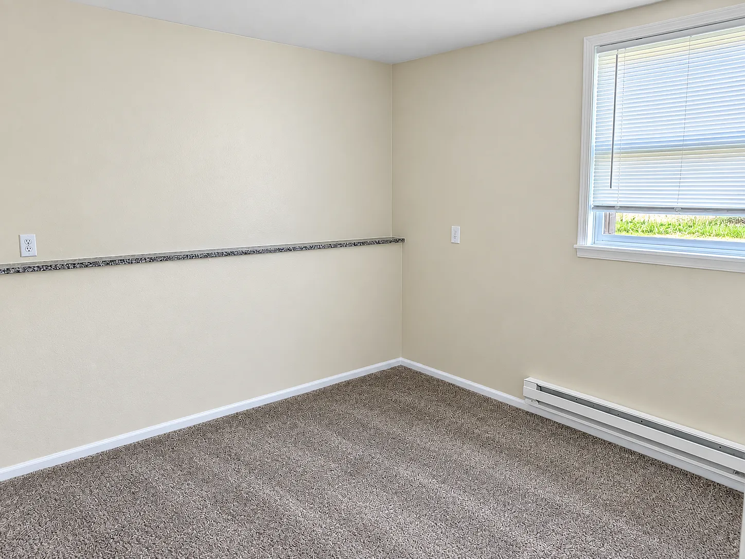 1 bed, $1,100 — Photo 2