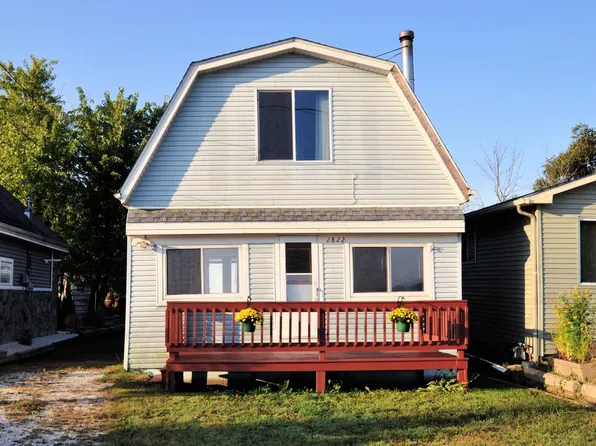 2822 Lakeshore DRIVE, Kansasville, WI 53139