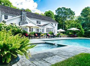 31 Threshing Rock Rd, Pound Ridge, NY 10576