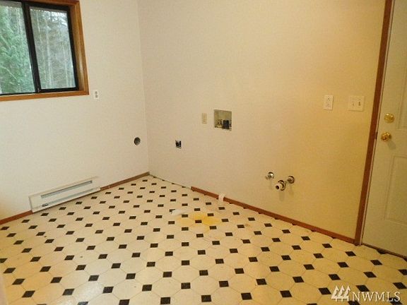 2nd image of 4202 Starflower Pl NW