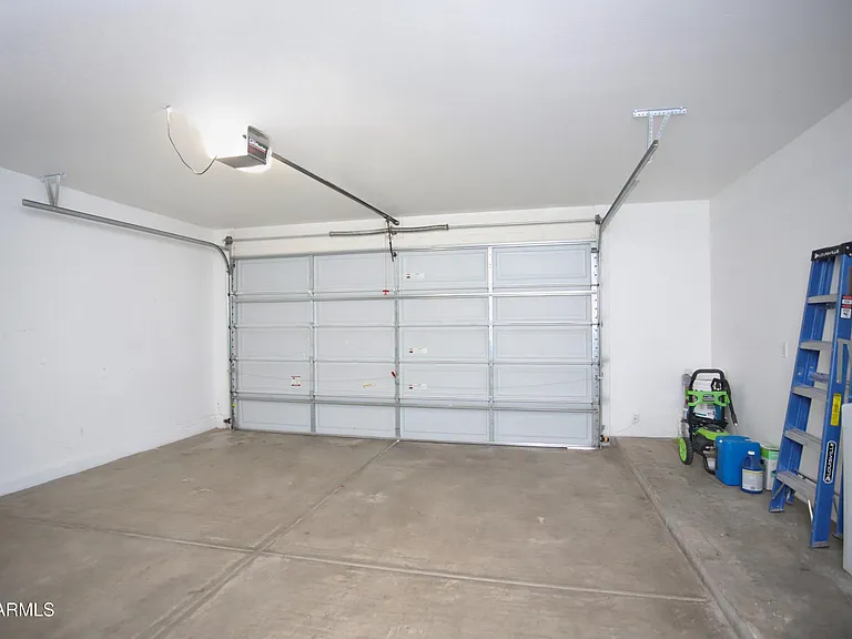 5034 W Saint Kateri Dr — Photo 49