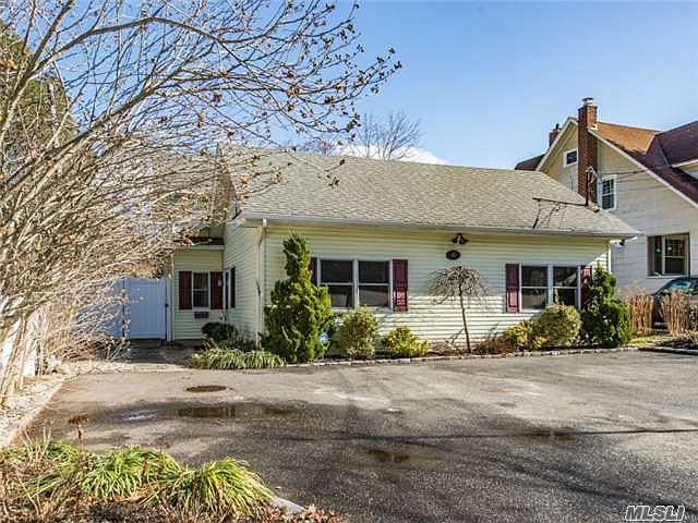 1st image of 99 Dubois Ave