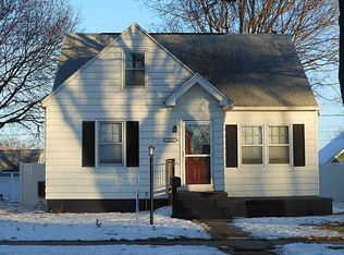 1523 N St SW, Cedar Rapids, IA 52404