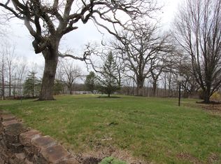 17206 Obrien Rd, Harvard, IL 60033