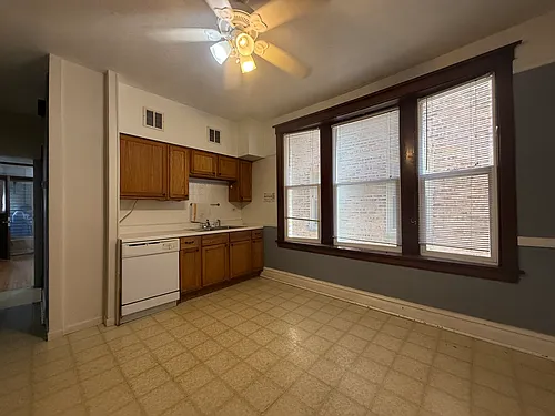 3309 S Union Ave #2R Photo 1 3309 S Union Ave #2R Photo 1