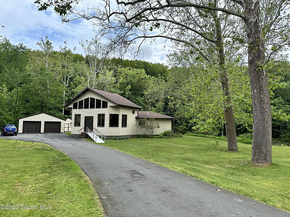 288 Brunswick Road, Troy, NY 12180 Zillow