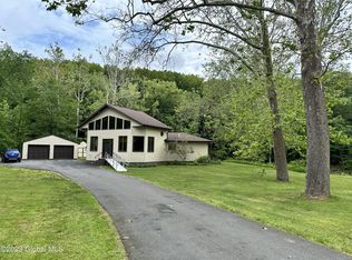 288 Brunswick Rd, Troy, NY 12180