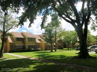 3164 N Pine Island Rd #904, Sunrise, FL 33351