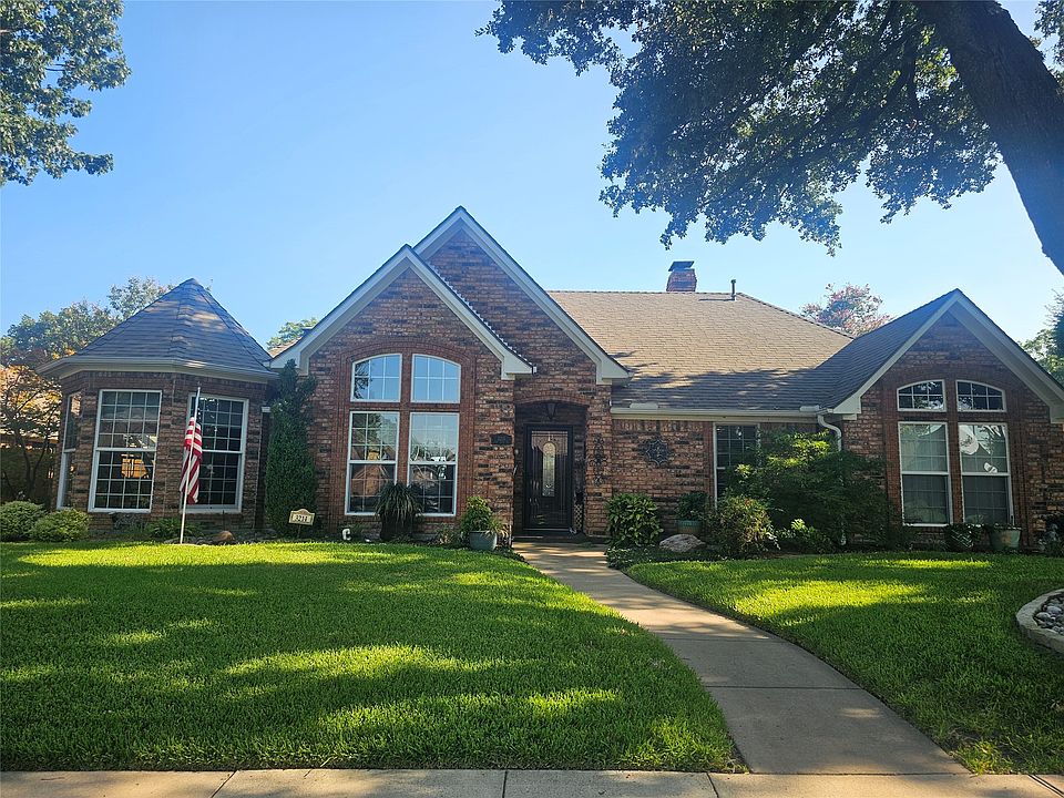 1st image of 3214 Oak Trl
