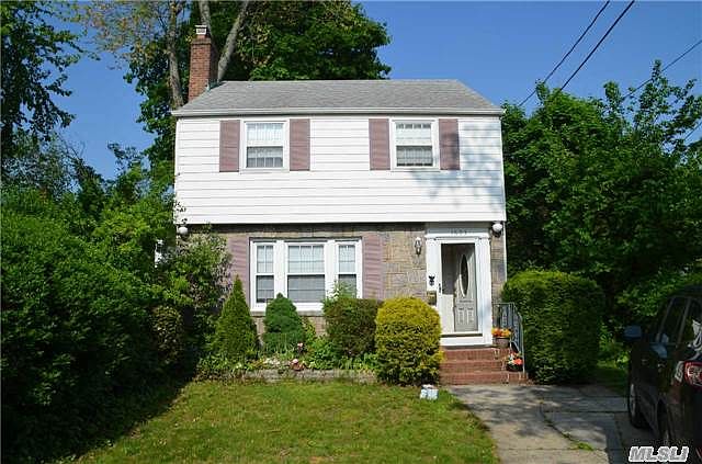 1st image of 1693 Holly St