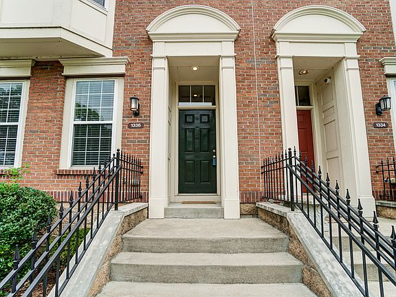 2nd image of 1336 Laurel Park Dr