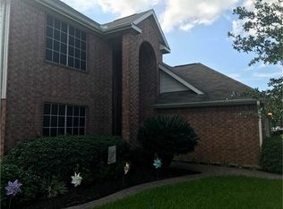 8307 Tarragon Ln, Baytown, TX 77521