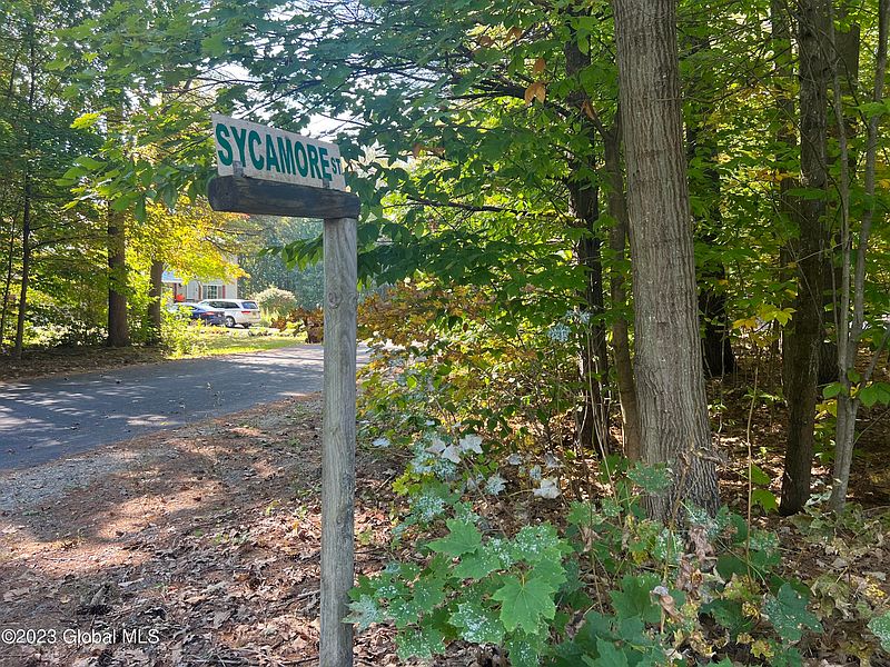 2nd image of 11 Sycamore Street